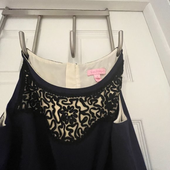Lilly Pulitzer Fit and Flare Navy Dress with Black Lace Detail - Picture 4 of 4